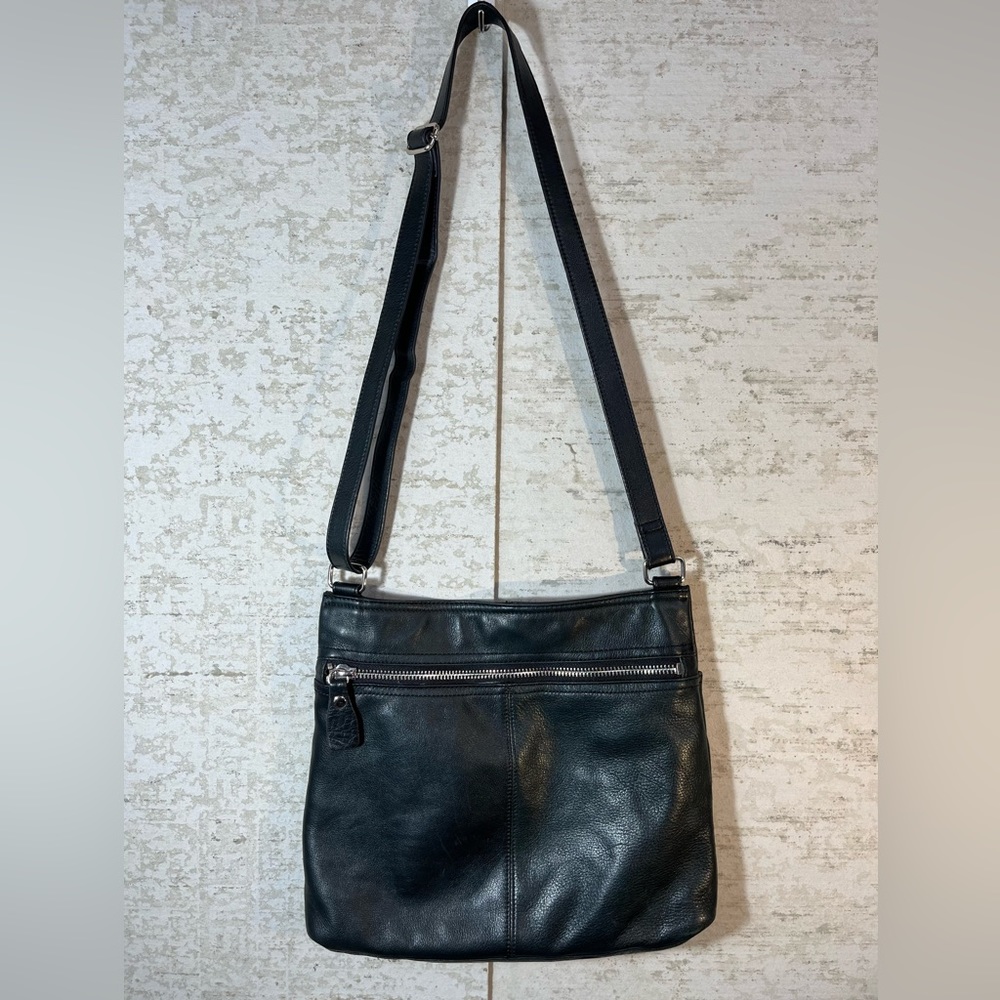 MARGOT New York Black Pebbled Leather Adjustable Crossbody Bag Silver Accents